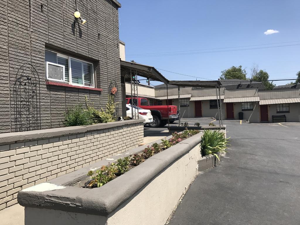 Selkirk Motel Colville Exteriér fotografie