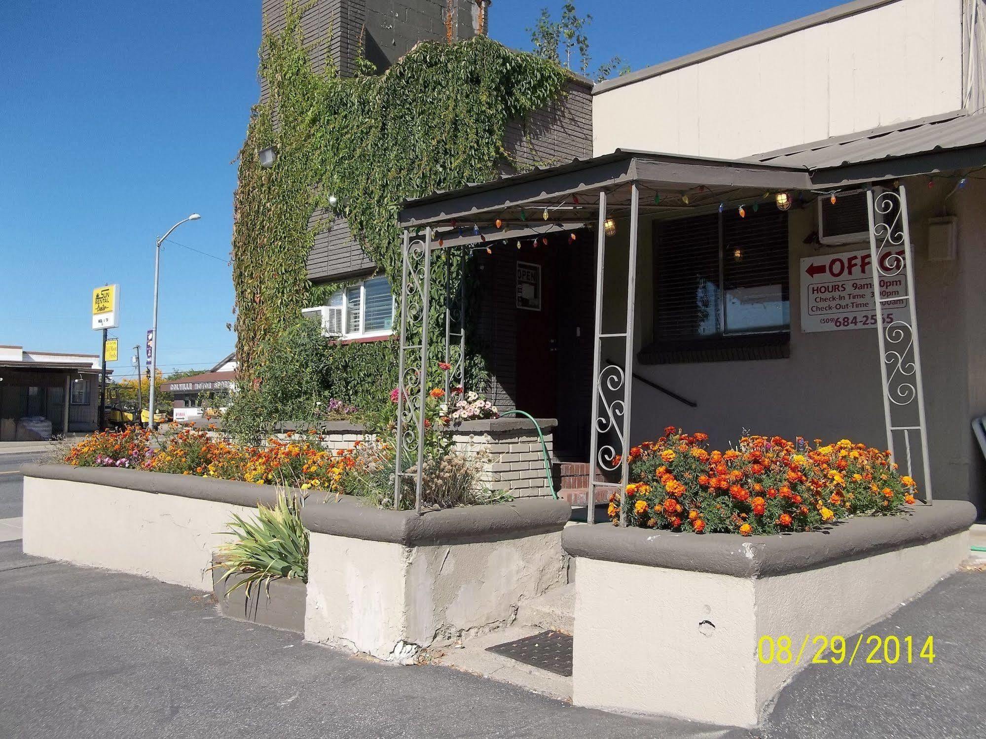 Selkirk Motel Colville Exteriér fotografie
